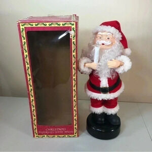Motion 15”Plastic Santa Claus Musical Figurine Holding Candle Battery Operated